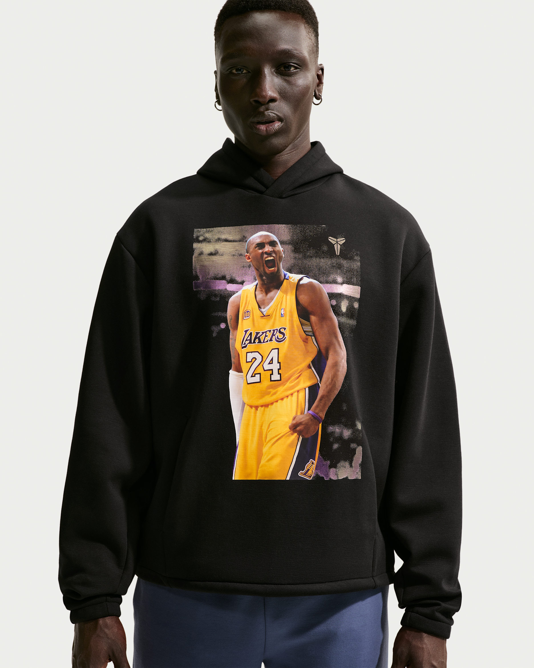 Kobe Men's Dri-FIT Fleece Pullover Basketball Hoodie. Nike.com
